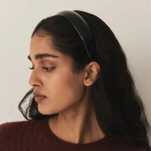 New Doen Jeanie Headband in Black Shiny Patent Leather